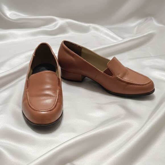 Drew Shoes - Drew Shoe Arlene Tan Casual Leather Loafers Women’s 9WW Vintage 90s